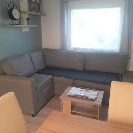 Camping Grand Mobilehome Proche Commodite Fo10 4*